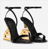 Marchi estivi di lusso in pelle sandali in pelle scarpe pop tallone oro in carbonio nude rosse rosse n￩ scarpe gladiator sandalo con scatola eu35-43
