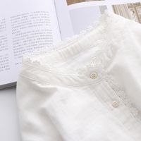 البلوزات النسائية اليابانية الربيع الخريف الدانتيل قميص النساء غير رسمية حلوة أبيض الوقوف طوق الأكمام الطويلة قمم أنثى u274