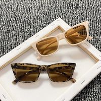Sonnenbrille Frauen Katze Auge kleine Box Square Gläses Braune Objektive Vintage für Männer 2022 Luxusfahrten Brille