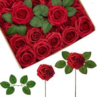 Dekorative Blumen 30/50/100pcs künstliche PE -Schaum Rose Köpfe 7 cm Braut Bouquet Blume DIY Hochzeitsfeier Babyparty -Heimdekorationen