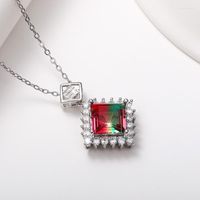 Подвесные ожерелья Huitan Геометрическая квадратная кубическая циркония женское ожерелье Яркая мода Элегантная женская свадебная подарка