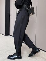 Pantalones de hombres Casco Casta Men's Corea Streetwear Pantalones sueltos 2022 Spring Harem Turnup Black Male Chic A0222
