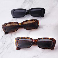 Sonnenbrille Vintage Schwarz schmaler Rechteck Designer kleiner Retro -Quadrat -Sonnenbrillen Frauen Oculos Gafas