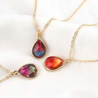 Подвесные ожерелья с одной кусочкой гот -воротнички Пара Mujer Colorf Water Drop Стеклянное подвесное ожерелье Femme Crystal Gold Chain Nanashop dh6w9