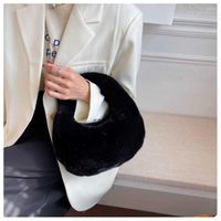 Sacchetti da sera moda lussuosa pelliccia in pelliccia mezza luna da donna designer soffice morbido peluche calda clutch inverno spalla