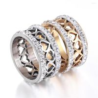 Cluster Rings Hip Hop Iced Out Bling CZ Heart Woman Ring Gol...