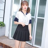 تنورات تنورة المرأة 2022 الموضة الصيفية عالية الخصر الأسود خط صغير مطوي لمدرسة فتاة الملابس السيدات الكورية