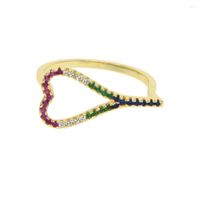 Cluster anneaux 2022 Anneau coloré de coeur creux clair pour les femmes Lover Valentines God Color Fashion Fonde bijoux de conception tendance