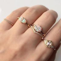 Cluster Anneaux 2022 Gemment de qualité supérieure Ring Opal Elegant Women Ladies Gift High Big Stone Fashion Classic Gold Bijoux rempli
