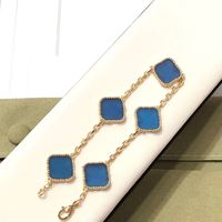 Luxus Clover Designer Mode Charme Armbänder für Mädchen Frauen 18K Gold Süßblau Markenarmband Hochzeitsfeier Schmuck Schmuck