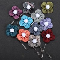 21 colori per pin in giro di fiore in tessuto a quattro foglie Caspifullo da uomo Accessori di abbigliamento vintage alla moda