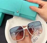 Designer -Mode -Sonnenbrille vor Netzwerk Ins Net rot für Männer Frauen Luxus Gafas de Sol Shades Tiffjia Blue Sunchade Girl