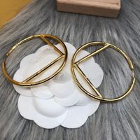 2022 Top Famous Designer Ebraico Big Hoop Orenings Brandjewelry8 Designer per donne Cjeweler F Lettere complete 18K Gold Regalo per oro intero