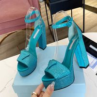 Lüks tasarımcı kadınlar komik elbise ayakkabıları moda orijinal deri platform wouseges kadın yaz sandalet pist kıyafeti kristal toka starp yüksek topuklu pompalar 2023