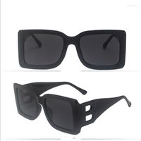Солнцезащитные очки Полые B Письмо с личностью современная квадратная черная черная стиль Женская мода Fashion Women UV400