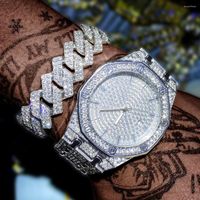 Armbanduhren vereisere Frauen Uhr Watches Armband Gold Damen Armband Luxus -Strass -Strass Cuban Link Chain Uhr Blingschmuck
