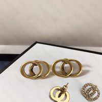 أقراط مسمار المصمم الكلاسيكي للمرأة مصممة أذن مع ماس جولد ألوان هدية مجوهرات 2 أنماط