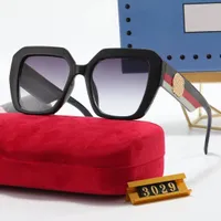 العلامة التجارية الفاخرة الإطار الضخم النظارات الشمسية التدرج العدسة الموضة مربع التصميم الكلاسيكي للرجال نساء Sun Glasses UV400 3029