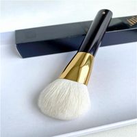 Pincel de maquiagem de bronzer tf 05 - cabelos de cabra macio p￳ de luxo em p￳ bronzeador cor de bochecha de cosm￩ticos de beleza259n