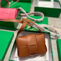 مصممة حقائب النساء Lether Mini كاسيت حقيبة الكتف محفظة الأزياء Cross Body Handbags Bag 2022