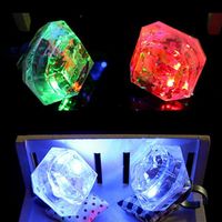 Diamond LED LED Flasming Finger Rings Boys Boys Girls Rave Party Rings Glow Glow Party Supplies Barrity Birthdy Toy Gift231C