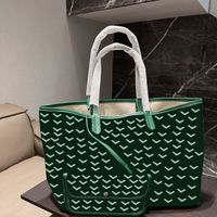 Bolsa de diseño de diseño Luxurious Leather Women Handsbag Bagteech Pastes de compras Polato de compras