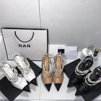 Marke Pearl Chain Kitten Heel Sandalen Farblich passende Luxus Damen Designer Schuhe Slingbacks Pumps