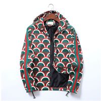 Дизайнерская мужская куртка весенняя осень Windrunner Tee Fashion Sports Sport Breaker Casual Lackets Clothing Asian Size S-3XL