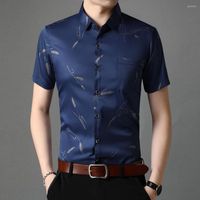 Chemises d￩contract￩es pour hommes Fashion Fashion ￠ manches courtes ￠ manches simples ￠ poitrine ￠ c￴te ￠ c￴te ￠ c￴te