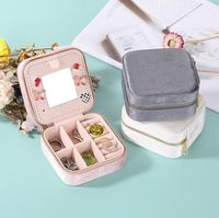 Viagem Velvet Jewelry Box Mini Gifts Caso para mulheres meninas pequenas caixas de organizadores port￡teis para an￩is Brincos colares de pulseiras