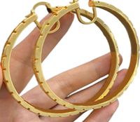 Donne orecchini a cerchio designer Orenatura d'oro Gold Circle Big Circle Simple Gioielli Luxury Lettera V Stalling Oreger Hoops intero 2203010108749038