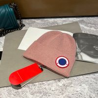 Designer de luxe Boneie Casquette Bonnet Classic Classic Kitted Hat Hiver Hat For Women and Men Embroderie Style chaud Soft confortable laine d'automne tr￨s bien