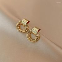 Brincos de garanhão simples cor de ouro feminino vintage pequeno círculo piercing de borla para mulher jóias de charme coreano incomuns