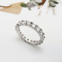 Europeias e com pedras laterais Big Brands American da mesma moda ￺nica fila cheia de diamantes an￩is femininos anel redondo Wish Wish Dunhuang Jewelry