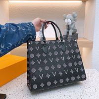 Luxury Designer Totes Bag Fashion Hands sac ￠ main pour femmes Sacs d'￩palsine
