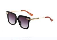 패션 디자이너 선글라스 남성 선글라스를위한 선글라스 4 컬러 옵션 유니스피치