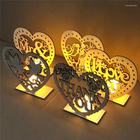Candele 50 pezzi 50 pezzi Famiglia a forma di cuore Porta del candelattiera Led Wood I Love You Decoration