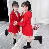 Casaco garotas da primavera e outono Jaqueta de Windbreaker 2022 Versão coreana infantil da menina líquida Vermelho Estilo estrangeiro