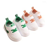 İlk yürüyüşçüler bebek yürümeye başlayan ayakkabılar yumuşak dip deri çocuk spor ayakkabılar için kızlar için sonbahar gündelik nefes alabilen yürüyüş