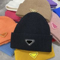 Diseñador de moda para hombre Geanie Hat gorro de invierno Carta de color sólido