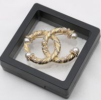 23SS 2Color Luxury Brand Designers Letters Brooches Gemstone Femme Femmes 18K Gold Brooch Brooch Pin Fashion Bijoux de mariage Accessoire de mariage