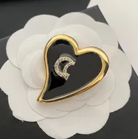 23ss coreano di design di marchi di lusso lettere piccole piccole dolci del vento dolce 18k bloccia oro per spilla per spillo a cristallo di gioielleria