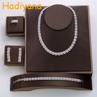 مجموعات مجوهرات الزفاف Hadiyana Fashion Cubic Zircon الزفاف المجوهرات روز بدلة نسائية إكسسوارات كريستال مجموعة من 4 TZ8046 221109