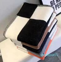 Cobertores de designer de luxo Carta Carta Cashmere Lã de lã de lã Shawl Portátil Sofá quente Lão de lã de malha HOPRE