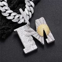 Nuevo moderno de oro blanco chapado plateado Cz Cz Carta M Collar colgante para hombres Bar de moda Bar Dj Hip Hop Jewelry