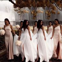 2023 Şampanya Denizkızı Nedime Elbiseleri Bir omuz tarafı yarık taban uzunluğu Özel yapım hizmetçisi onur elbisesi ülke düğün kıyafetleri artı boyutu