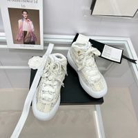2023 Treinadores Sapatos casuais botas de neve fivela de couro preto saltos baixos de fábrica de vendas diretas de vendas para mulheres tamanho 35-40