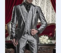 Brandneue Groomsmen Peak Revers Br￤utigam Tuxedos gl￤nzende graue M￤nner Anz￼ge Stickerei Hochzeitsparnis Man Blazer Jackepantsves9131063