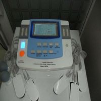 2019 Máquinas de Tens para Fisioterapia com Ultra -som de Laser Funções de Terapia de Aquecimento Infravermelho Equipamento de Reabilitação255f