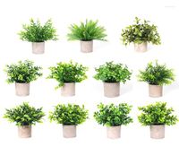 Dekorative Blumen Mini Künstliche Pflanzen Bonsai kleiner simulierter Baum Topf gefälschte Bürotisch -Topf -Ornamente Hausgarten Dekoratio